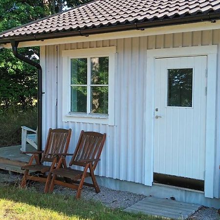 Saxemara Med Minikoek Och Badrum Ronneby Dış mekan fotoğraf